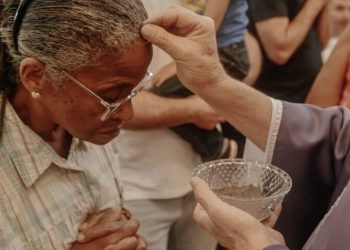 Diocese de Cachoeiro disponibiliza repertório litúrgico completo da Quarta-feira de Cinzas