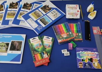 [Cachoeiro] Mais de 20 mil kits escolares são entregues para alunos da rede municipal