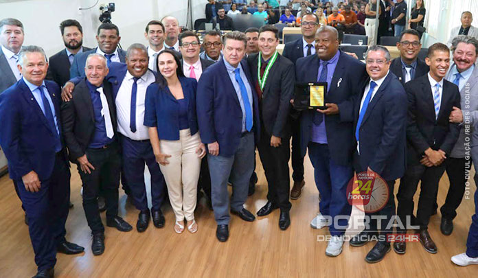 Prefeito Euclério Sampaio faz prestação de contas e destaca obras e investimentos em Cariacica