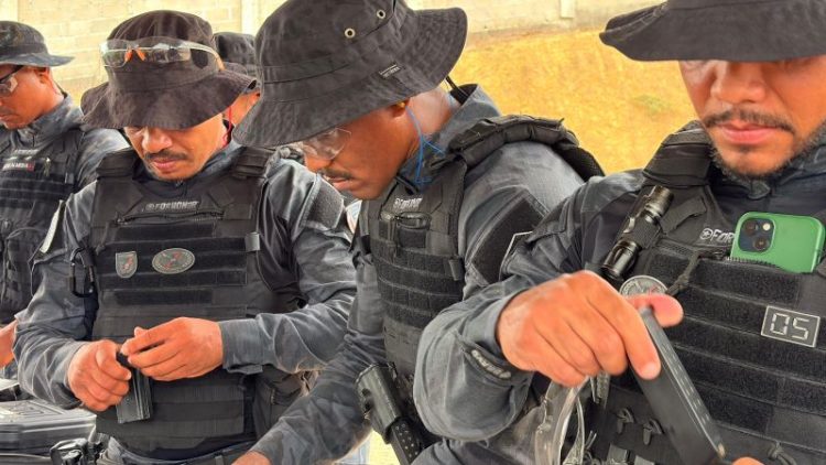 [Marataízes] Guarda Municipal faz treinamento para manutenção do porte de armas