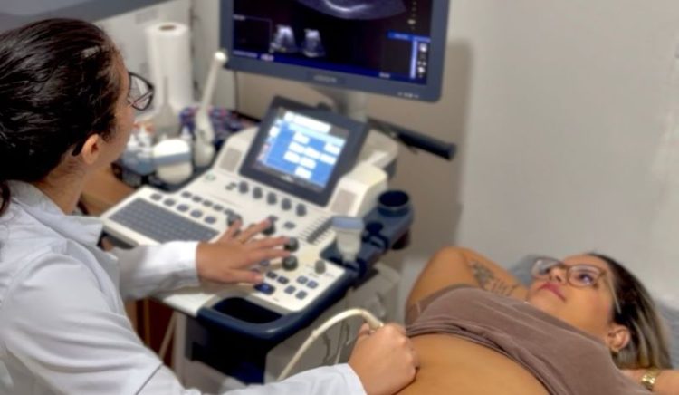 [Marataízes] Serviço de ultrassonografia já é oferecido às mulheres pela Casa Rosa
