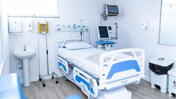 Hospital Evangélico Litoral Sul reforça papel da UTI ao completar 6 anos de atuação