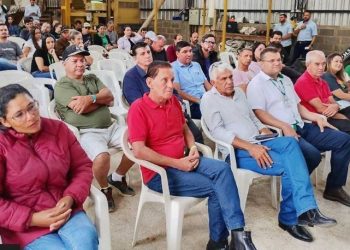 [Muniz Freire] Dia de Campo estimula produção de café conilon no Caparaó