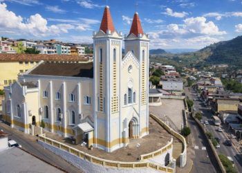 [Alegre] Conheça a história da maior paróquia dedicada à Nossa Sra. da Penha no sul do ES