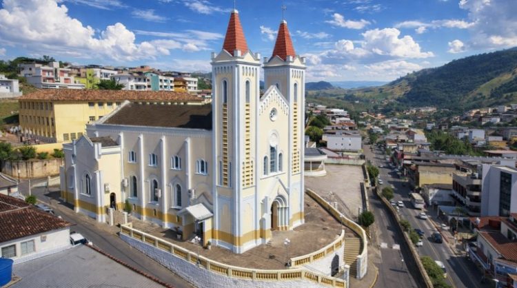 [Alegre] Conheça a história da maior paróquia dedicada à Nossa Sra. da Penha no sul do ES