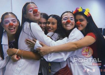 [Riso que acolhe] Palhaços levam leveza a pacientes internados do Hospital São Lucas