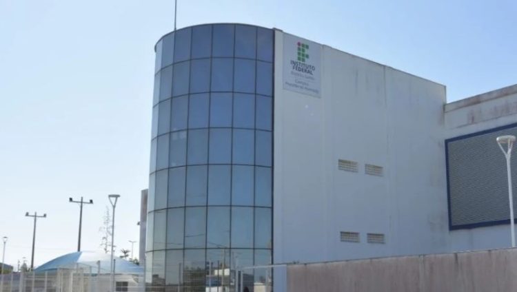 Ifes de Presidente Kennedy abre inscrições para curso gratuito voltado à mulheres