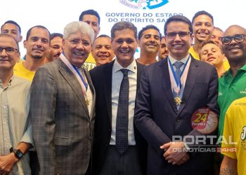 [Estado] Governador entrega comendas da Ordem do Mérito Jerônymo Monteiro a lideranças religiosas